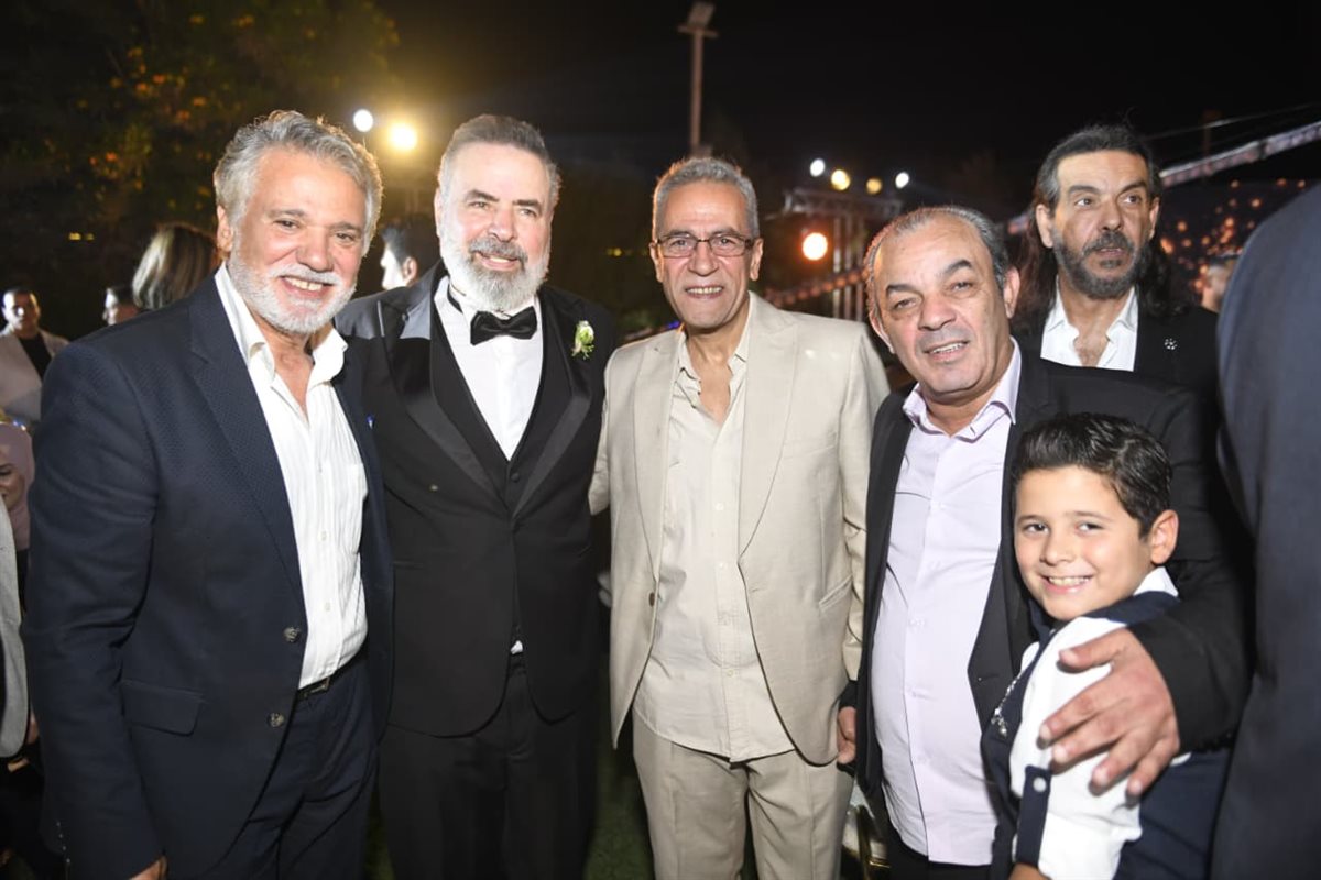 <strong>حفل زفاف ابنه صبحي خليل</strong>