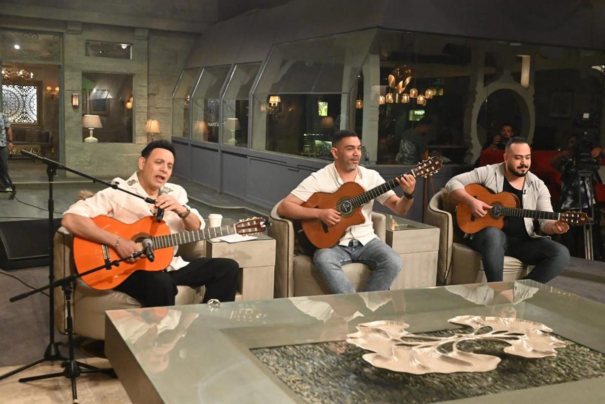 <strong>برنامج 
