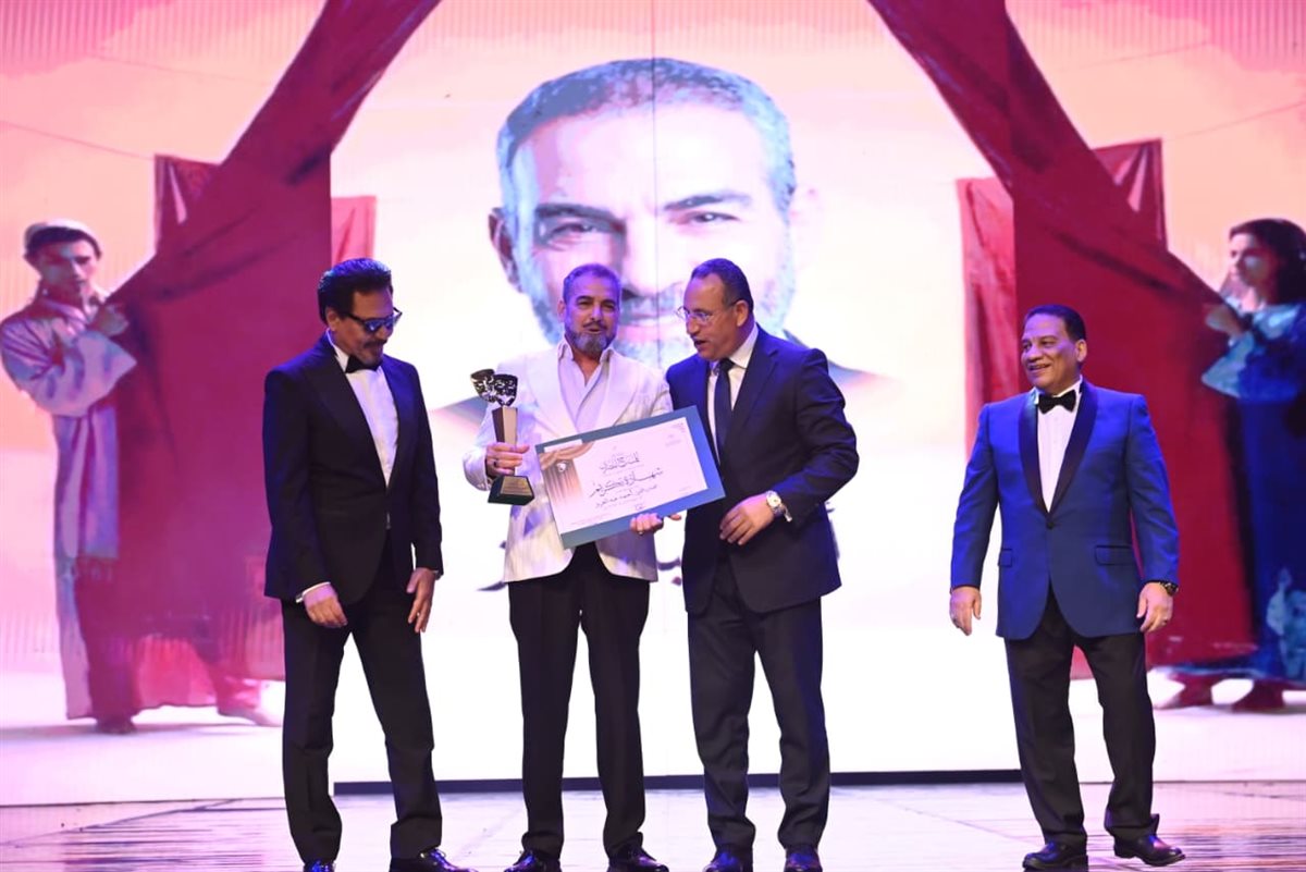 <strong>تكريم رموز المسرح المصري في افتتاح الدورة الـ19 للمهرجان القومي للمسرح</strong>