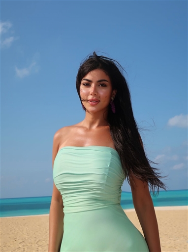 <strong>كارولين عزمي</strong>