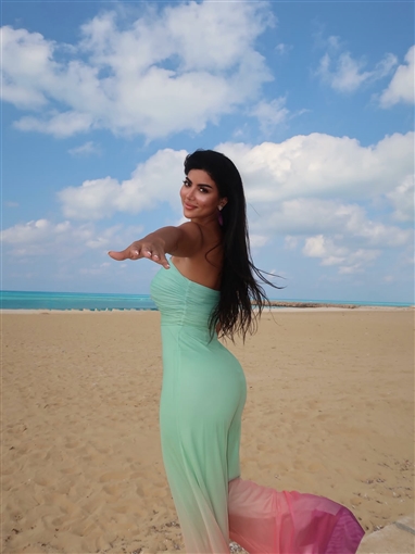 <strong>كارولين عزمي</strong>