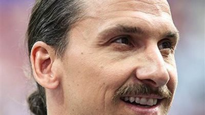 ميلان يقرر عدم تجديد عقد نجم الفريق ابراهيموفيتش