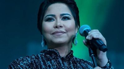 من مسرح بنش مارك بــ جدة.. شيرين عبد الوهاب توجه الشكر لـ روتانا