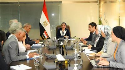 وزيرة البيئة تناقش سبل التعاون مع مساعد المدير العام لـ«الفاو»