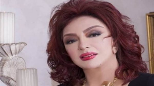 نبيلة عبيد