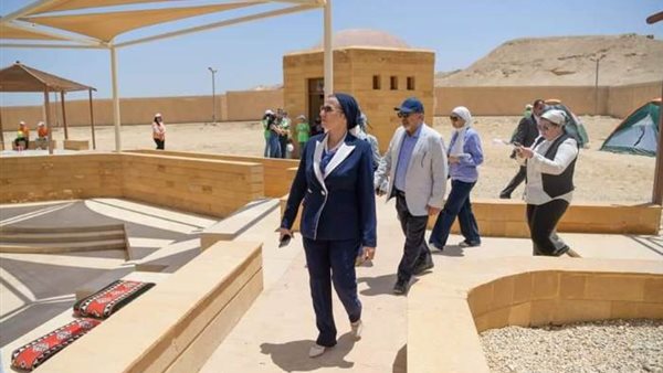 الدكتورة ياسمين فؤاد