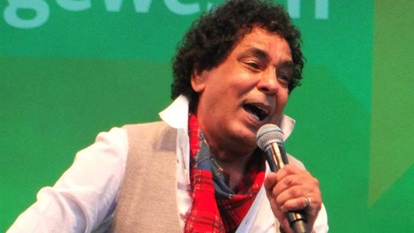 الفنان محمد منير