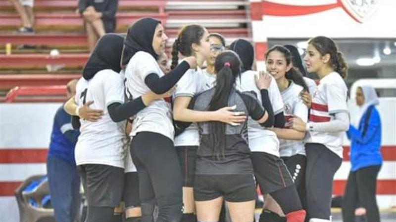 فتيات الكرة الطائرة بـ نادي الزمالك