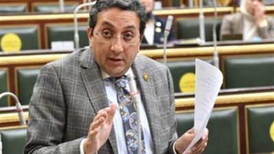 عقوبة الإفصاح عن بيانات العملاء البنكية.. سنة حبس وغرامة مالية