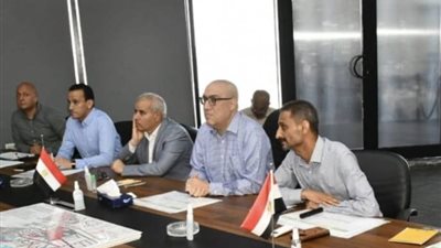 وزير الإسكان يتابع الموقف التنفيذى لمشروعات العلمين الجديدة