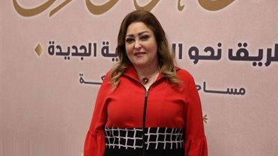 نهال عنبر تطالب بتوفير الدعم للمؤسسات الثقافية بالقري لتنمية الوعي