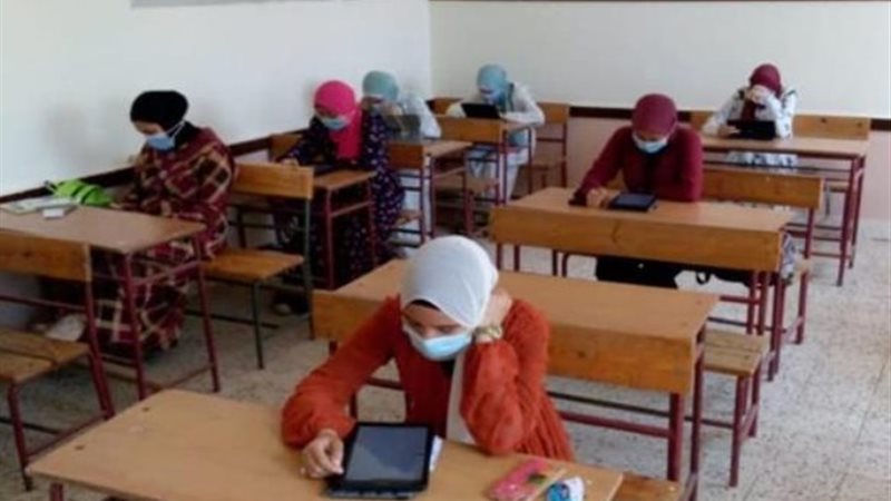 طلاب الثانوية العامة