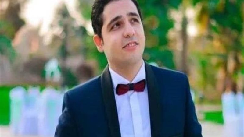 أسامة توفيق