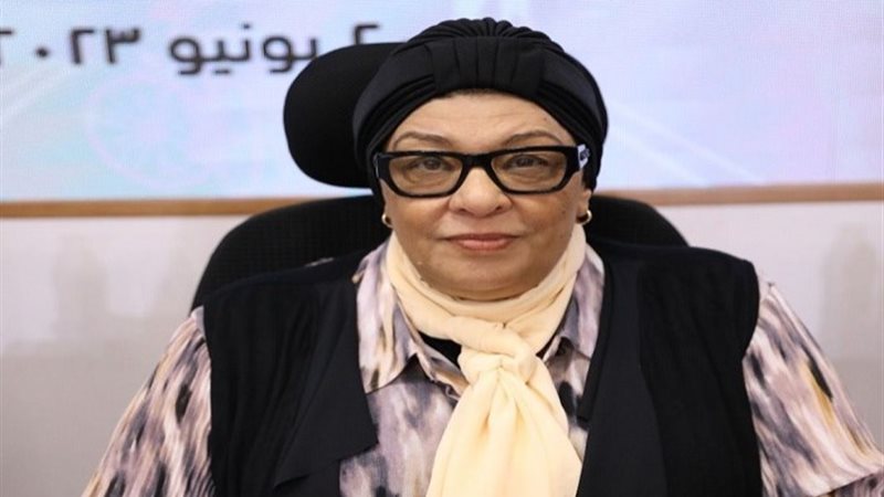 الدكتورة فاطمة سيد أحمد عضو مجلس أمناء الحوار الوطني