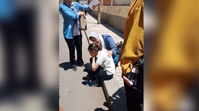 حالة الانهيار والبكاء لطلاب الثانوية العامة