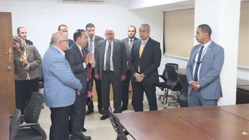 وزير العمل