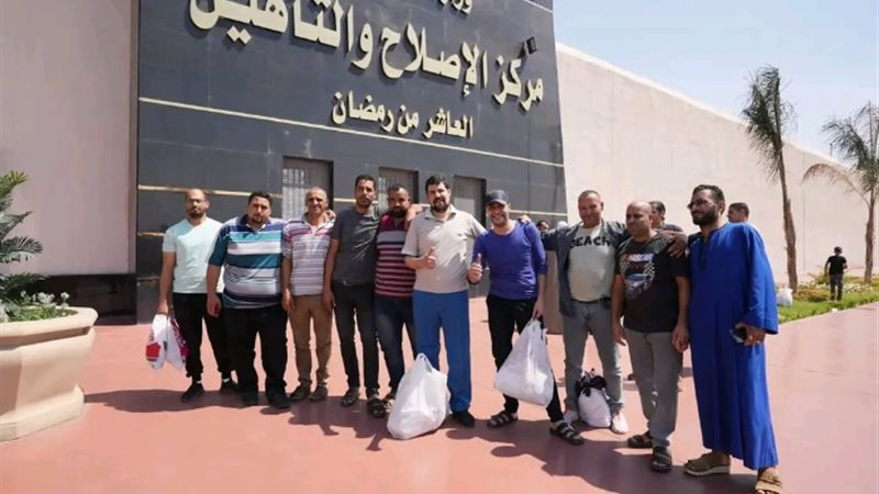 الإفراج عن عدد من السجناء