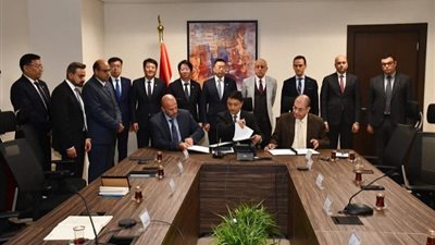 «الإسكان» و«CSCEC» الصينية توقعان مذكرة تعاون لإدارة منطقة الأعمال المركزية