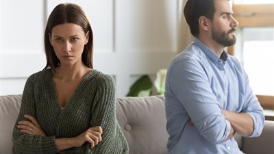 علاقات خطرة.. كيفية التعامل مع شريك الحياة النرجسي