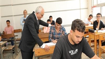 بسبب أرقام الجلوس.. وزير التعليم يوجه رسالة لملاحظي الامتحانات