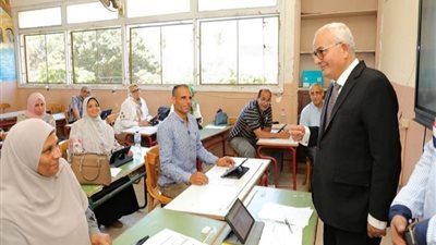 من مقر تقدير الدرجات.. وزير التعليم: حريصون على أن يأخذ كل طالب حقه