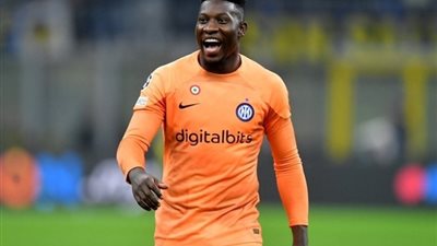 أونانا يفضل اليونايتد علي النصر السعودي