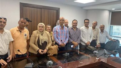 لبحث مطالبهم.. رئيس جهاز القاهرة الجديدة يجتمع مع سكان دار مصر