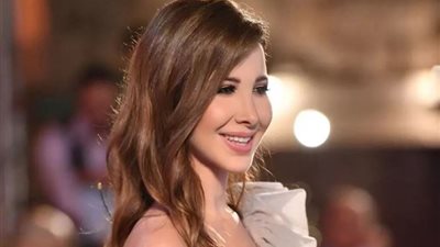 بعد اتهامها بالتطبيع..نانسي عجرم: 