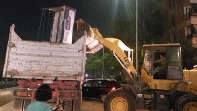 حملات إزالة مخالفات بناء وإشغالات بالحي الأول بالسادس من أكتوبر