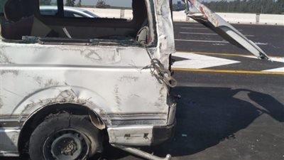 إصابة  14 شخص إثر انقلاب ميكروباص بطريق إسكندرية الصحراوي