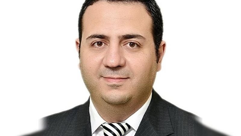الدكتور إسلام جمال الدين شوقي الخبير الاقتصادي