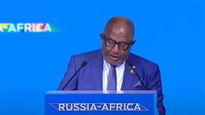 عثماني غزالي: نسعى لإنشاء علاقات اقتصادية جديدة مع مختلف دول العالم