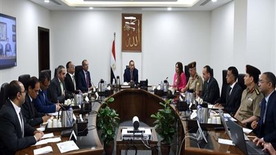 «مدبولي» يتابع موقف انتقال الوزارات والجهات الحكومية إلى العاصمة الإدارية