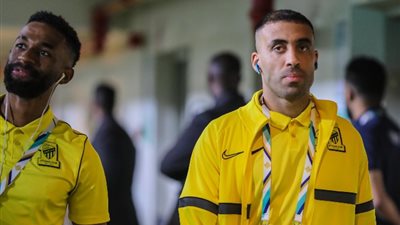 أزمة تلوح في الأفق.. حمدالله يثير الجدل داخل اتحاد جدة وسانتو مستاء