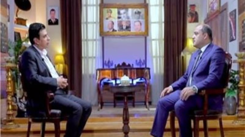 محمد كروم والباز