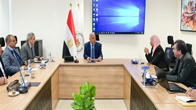 إنتاج الخرائط الطبوغرافية اللازمة لتخطيط المشروعات القومية