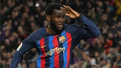 برشلونة يعلن انتقال فرانك كيسي إلى السعودية