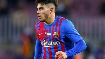 هل يستمر المغربي الزلزولي مع برشلونة؟ «تشافي» يحسم القرار