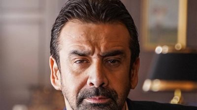 في عيد ميلاده الـ48..ماذا قدم الأيقونة كريم عبدالعزيز؟