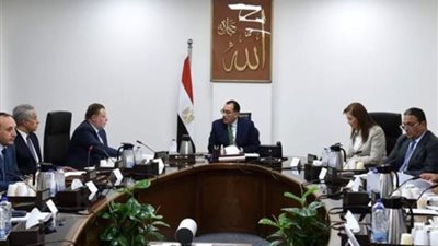 مصطفى مدبولى يستعرض مقترحات بشأن «تصدير العقار» خلال اجتماع وزاري
