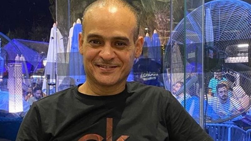 الفنان مصطفى عباس
