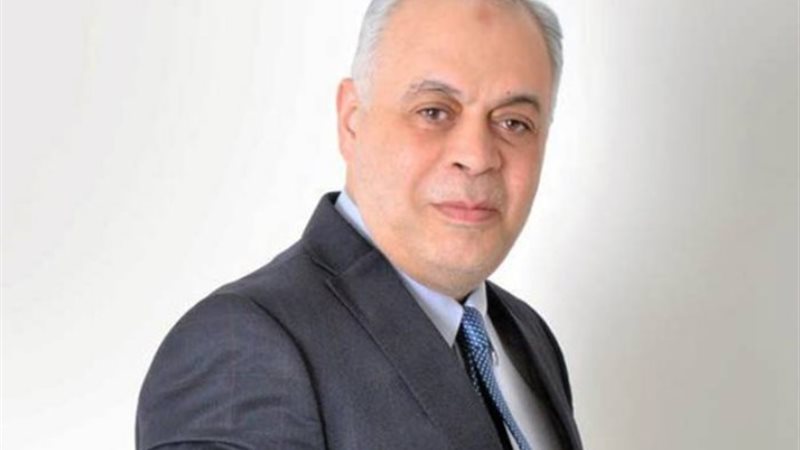 الدكتور أشرف ذكي