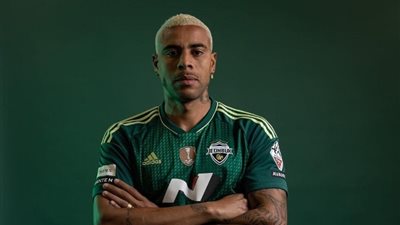 «سوزا» يقترب من الانضمام للأهلي.. ورغبة اللاعب تحسم الصفقة