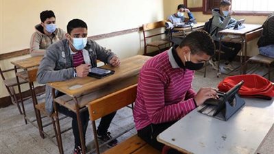 طلاب الثانوية العامة 