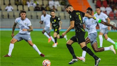الدوري السعودي.. اتحاد جدة يسحق الطائي بهدفين