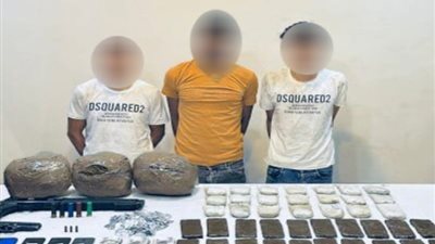 ضبط أسلحة نارية و15 كيلو حشيش بحوزة 3 أشخاص في دمياط
