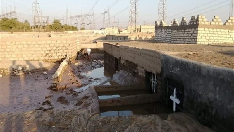 انهيار جزئي بحوض تبريد محطة كهرباء غرب أسيوط