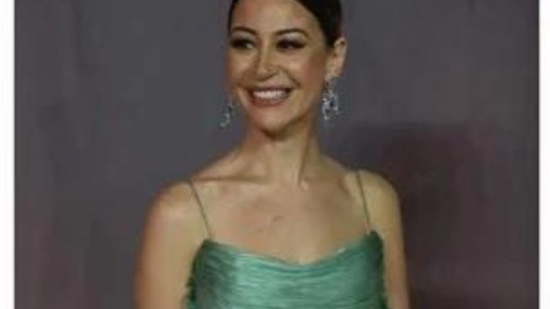 منه شلبي تظهر لأول مرة منذ أزمتها الأخيرة