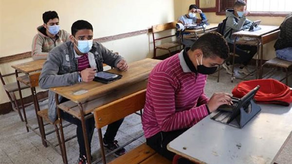 طلاب الثانوية العامة
