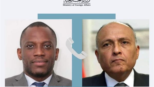 وزير الخارجية ونظيرة